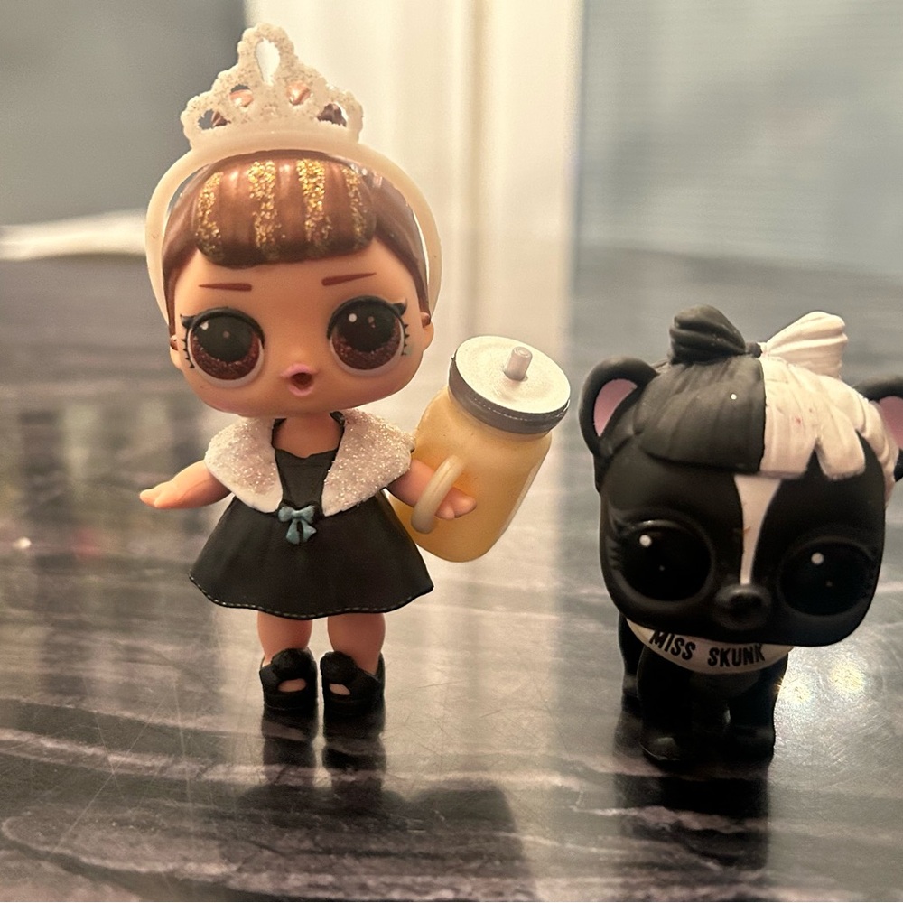 L.O.L. Surprise! Glam Glitter Series It Baby and Le Skunk Bebe